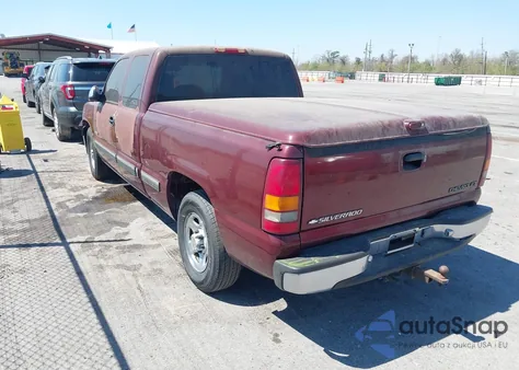 2002 Chevrolet Silverado 1500 Ls z USA, uszkodzony, nr VIN 2GCEC19V721141608